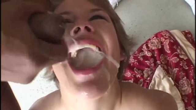 Claire Robbins 爱鸡巴 - 群交精选 - 口交荡妇 (吹鸡荡妇)