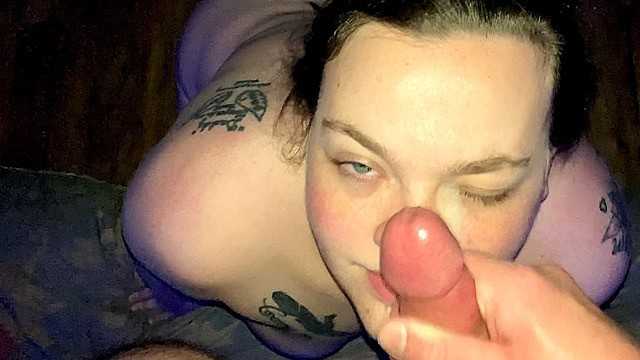 被粗暴地搞到精液进了眼睛