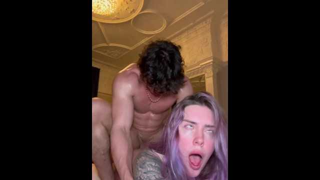 我想成为你的性玩具，她说