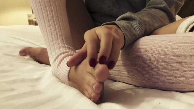 一位熟女，全新的，气味和味道