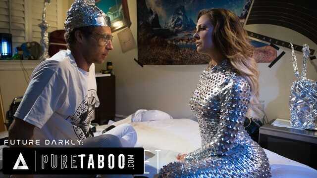 纯禁忌阴谋论者被性感的外星女性肛门探测