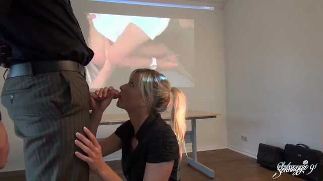 肮脏的秘密!! 年轻商务女孩被抓到了!! schnuggie91