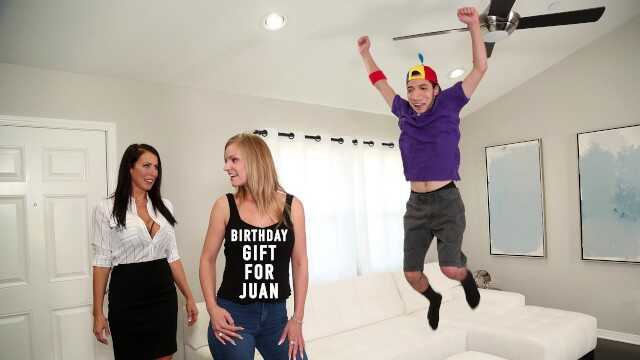 BANGBROS - 胡安·埃尔·卡瓦略·洛科为他的生日找到了一个火辣熟女 (Reagan Foxx)