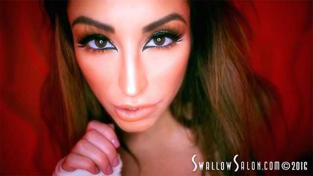 性感克里斯蒂娜·辛的万圣节口交和吞精