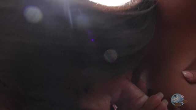 爆乳拉丁熟女乳交