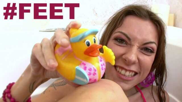 班布罗斯 - 切斯·埃文斯 Squeaky Clean 足交！！！