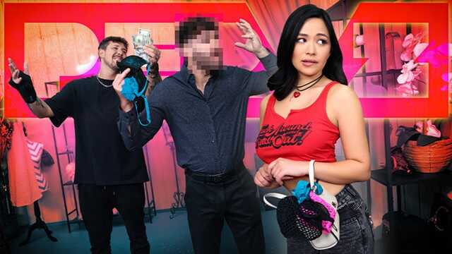 “请，别叫保安！” 斯嘉丽·亚历克西斯被当场抓住