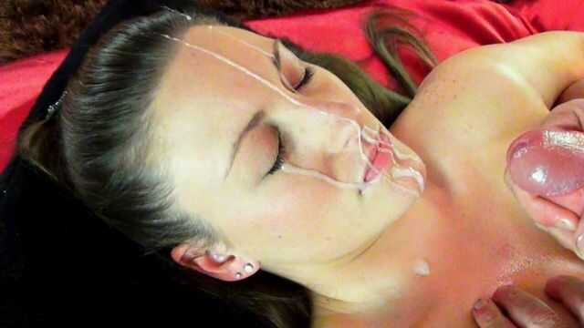 冰凉乳头 - 美丽丰满熟女被乳交并颜射