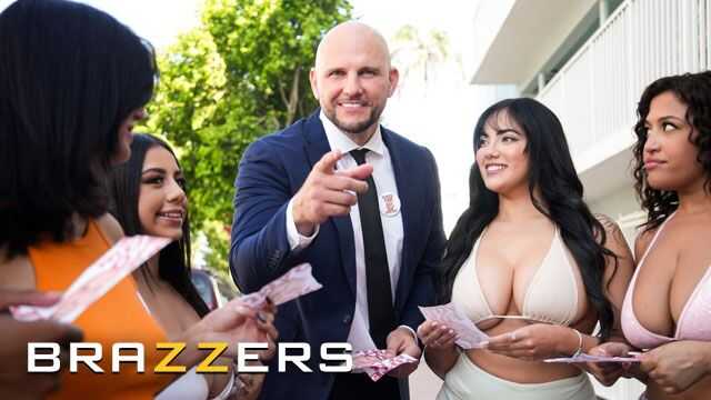 BRAZZERS - JMac、Melztube 和 Nika Venom 在屋顶上狂野多姿势激情四射