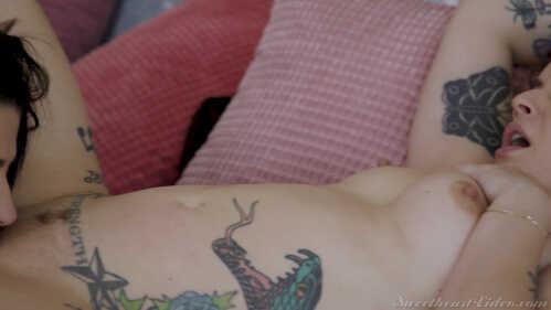 甜心视频 Kylie Rocket 与 Vanessa Vega 的绑带专家