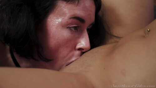 甜心视频 橄榄玻璃 和 维多利亚 Voxxx 妻子很紧