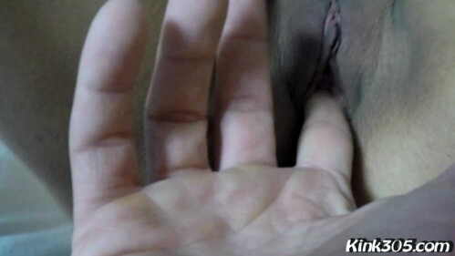 Kink305 贝拉·米娅 近距离手指插入 Mp4