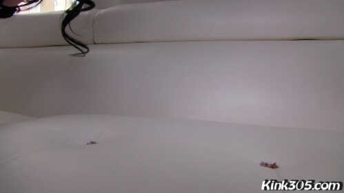 Kink305 贝蒂·邦的 Tiny's 在我的奶子上