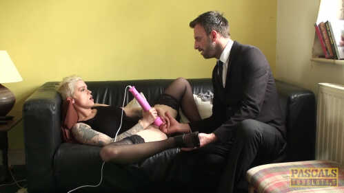 帕斯卡尔的下属荡妇 米拉 米兰 他妈的 索罗