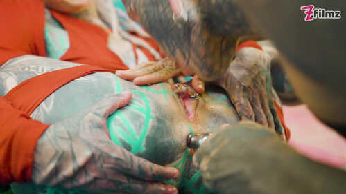 Z-电影 阿努斯卡兹 和 纳鲁 肛