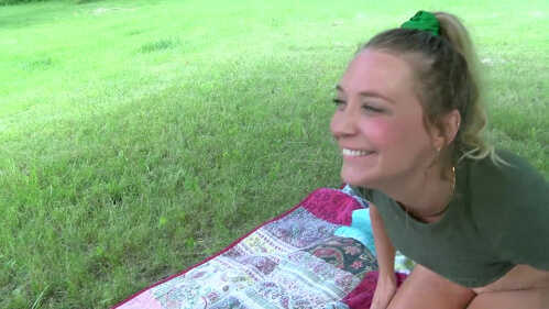 私人社团 艾莉 正在努力适应