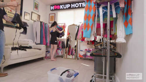 HookupHotshot 第413集 Anna De Ville 幕后花絮