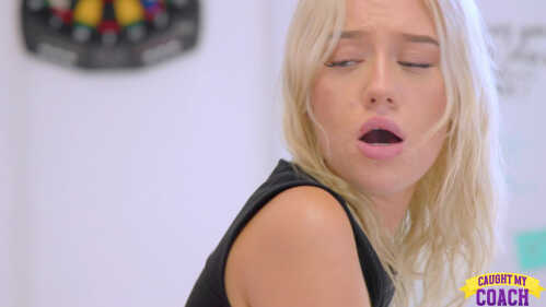 CaughtMyCoach Skyler Storm Coach Cant Resist My Pussy