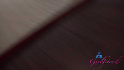 ATKGirlfriends 佐伊 JPEG 保龄球 1