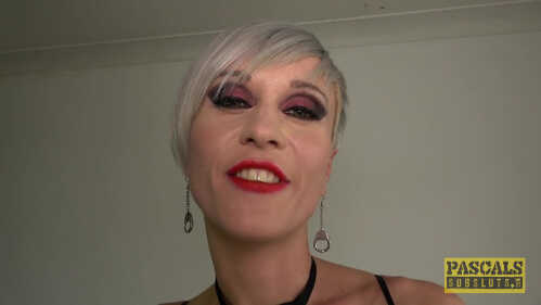 帕斯卡尔的顺从荡妇 坦娅悍妇 内向害羞的独行者