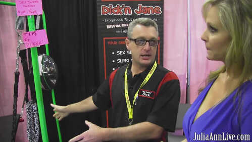 朱莉娅安Live EXXXOTICA 与朱莉娅幕后