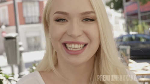 高级 Bukkake 1 访谈