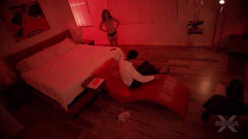 MissaX：莉安娜·洛文斯的女儿的秘密