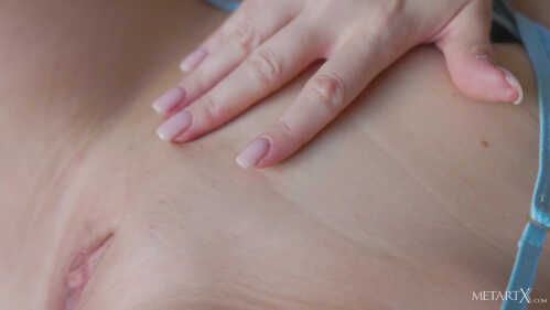 MetArtX Oxi Bendini Seeking Pleasure