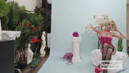 HookupHotshot 第371集 Emma Rosie 幕后花絮