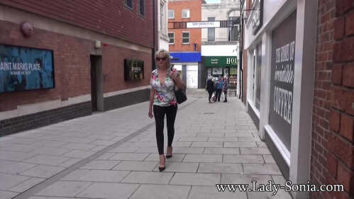 Lady-Sonia：我的夏日首支视频乐趣