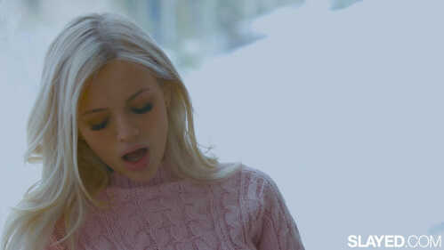 杀死了Alex Grey和Mia Melano