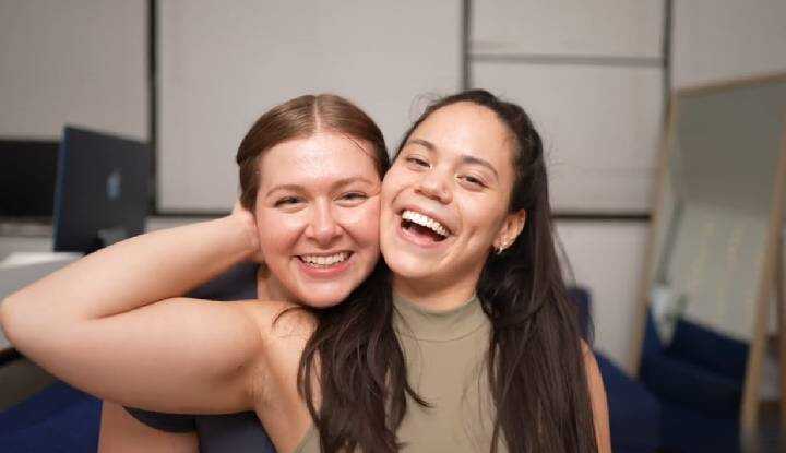 Lustery E1688 萨蒂瓦和希瑟的嗡嗡刺激