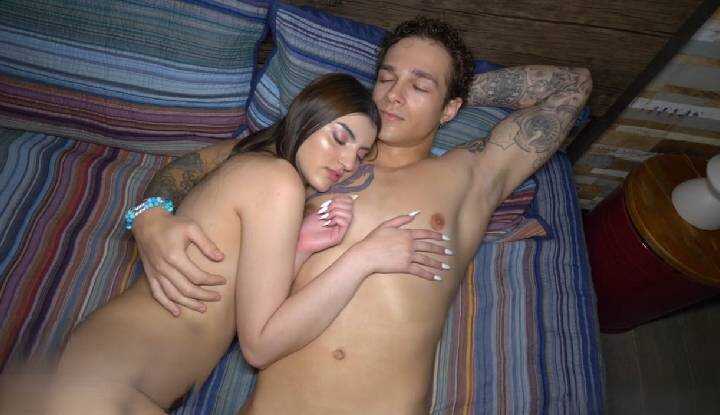 PornPlus 朱莉娅·詹姆斯 奶油釉