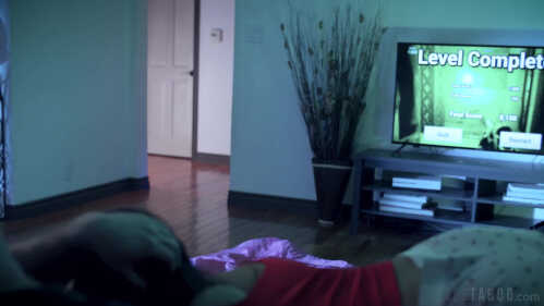 PureTaboo 哈泽尔·摩尔 莉兹·乔丹 海莉·罗斯 派对结束了