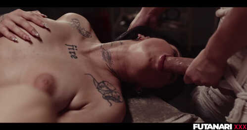 扶她 爱丽丝 皮奇 多莉 X 和 莎拉 海泽尔 庇护所 1