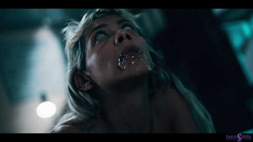 Parasited 阿米拉·阿达拉 奥哈娜 佩蒂特 蒂芙尼·塔图姆 和 维罗妮卡·利尔 囚笼 1