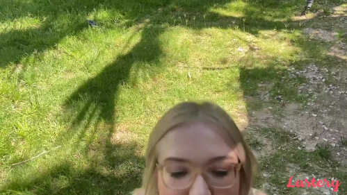 Lustery E1812：弗兰基·费图奇尼 和 凯娅·伊芙 - 比野餐更好