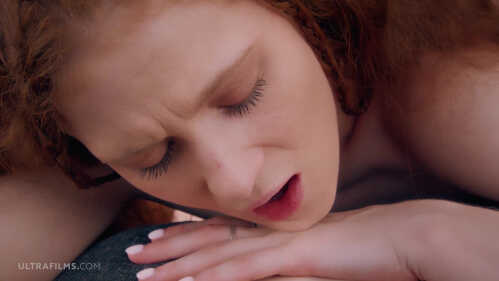 超极电影 2025 贝拉·斯帕克 戴安娜·天堂 和 索菲莉 俏皮诱惑者