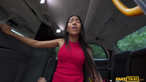 假出租车 琳达·贝克