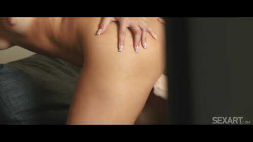 SexArt 米兰·奇克 和 杰西·艾姆斯 时尚