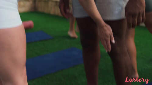 Lustery E1933 爱与情欲之家 第二季 第1集