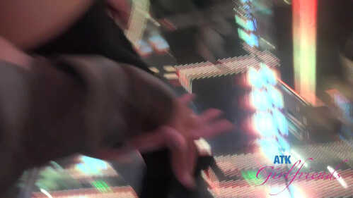 ATKGirlfriends 塞琳娜·萨蒂瓦 蜡像馆 1