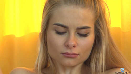 努比尔斯 凯蒂·王尔德 翡翠挑逗