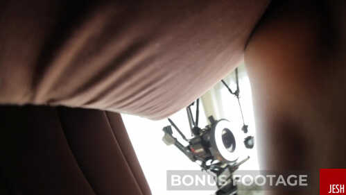 JeshByJesh Addison Vodka 和 Savvy Suxx 额外镜头