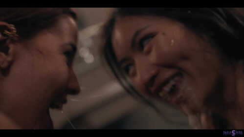 Parasited 阿加莎·维加 多莉 X 和 维罗妮卡·莱尔 不服从