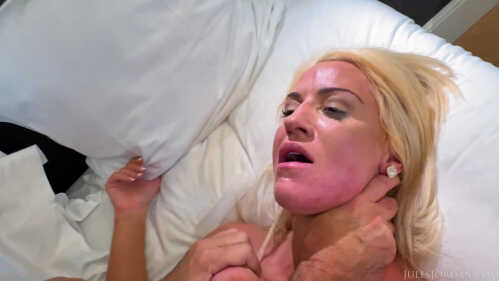 JulesJordan Sienna Day French Connection Sienna Day 的屁股在巴黎被 Manuel Ferrara 征服