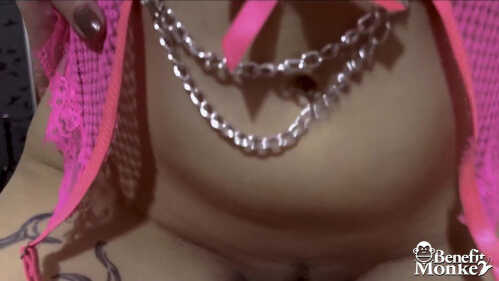 BenefitMonkey Amy Douxxx 和 Melanie Tucker 三人行