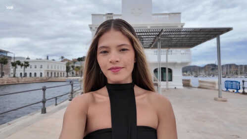 Watch4Beauty Irene Rouse 她美丽的双腿后台